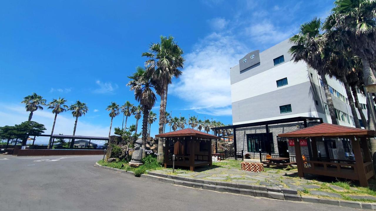 Sea Cliff Hotel Jeju Eksteriør billede