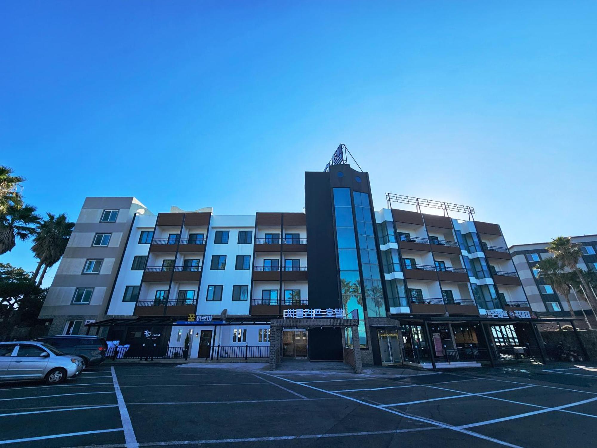 Sea Cliff Hotel Jeju Eksteriør billede